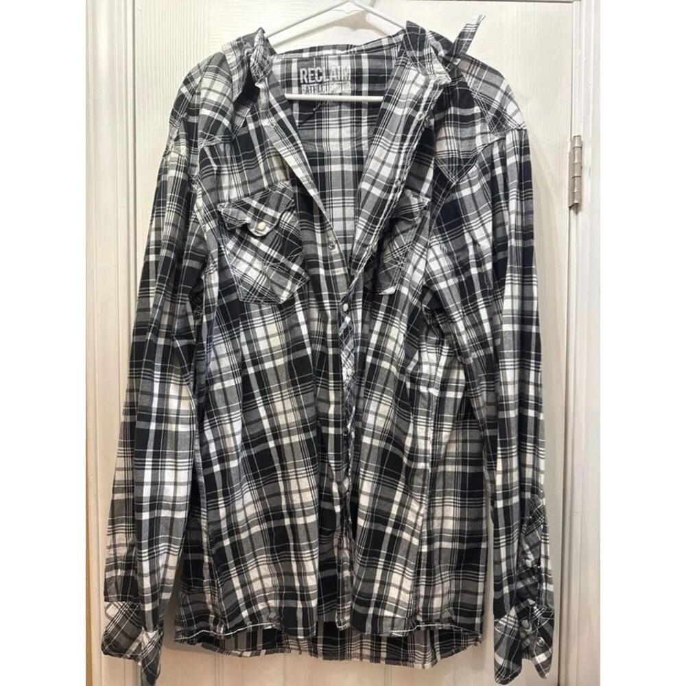 Reclaim button up